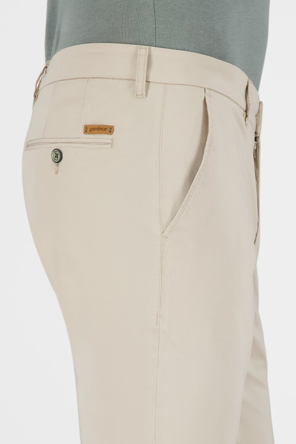 GARDEUR Bono Chino SAND - Henry Bucks