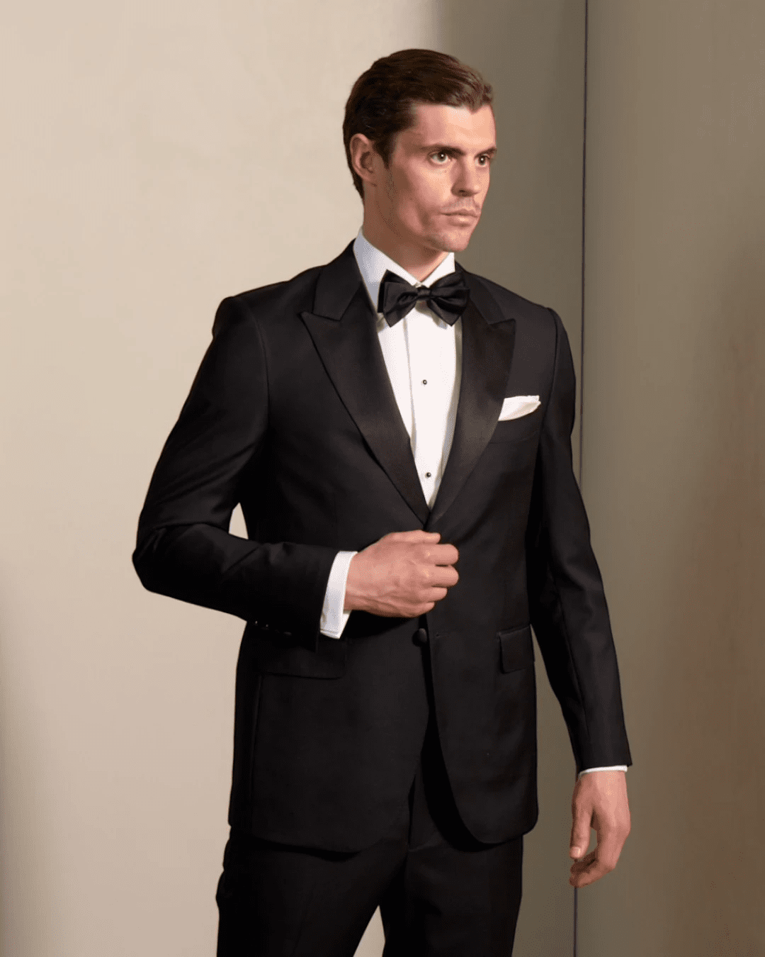 HENRY SARTORIAL Peak Dinner Wool Suit BLACK LG - Henry Bucks