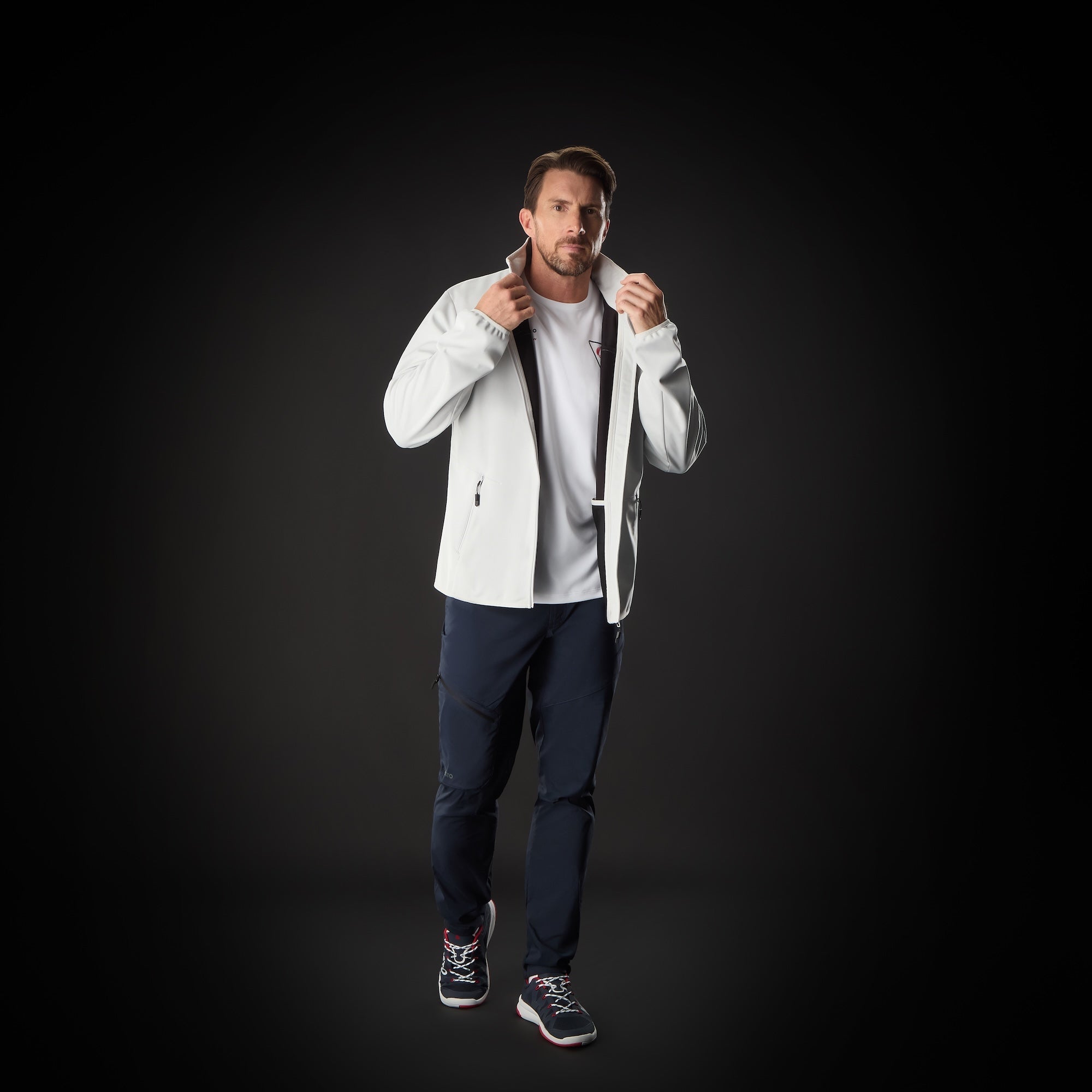 MUSTO Evo Crew Softshell Jacket PLATINUM (Online only*) - Henry Bucks