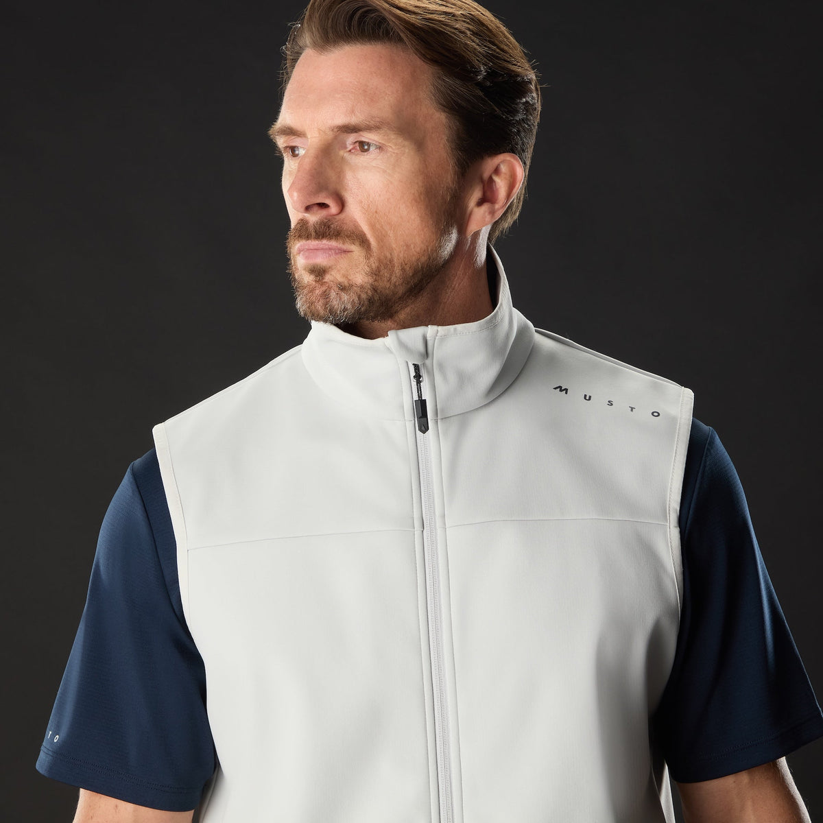 MUSTO Evo Crew Softshell Vest PLATINUM (Online only*) - Henry Bucks