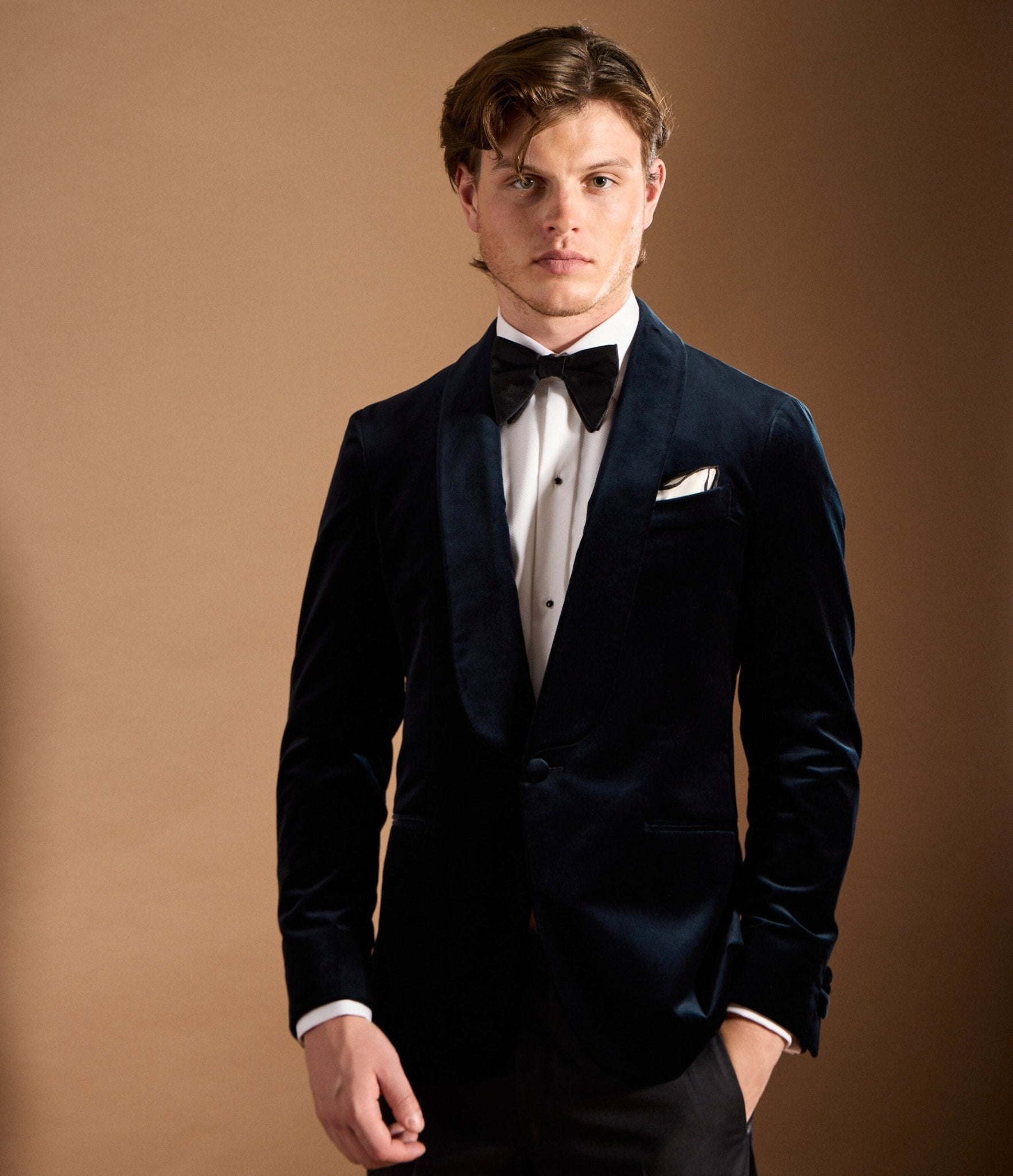 Tuxedo vs Suit: What’s the Difference and When to Wear Each - Henry Bucks