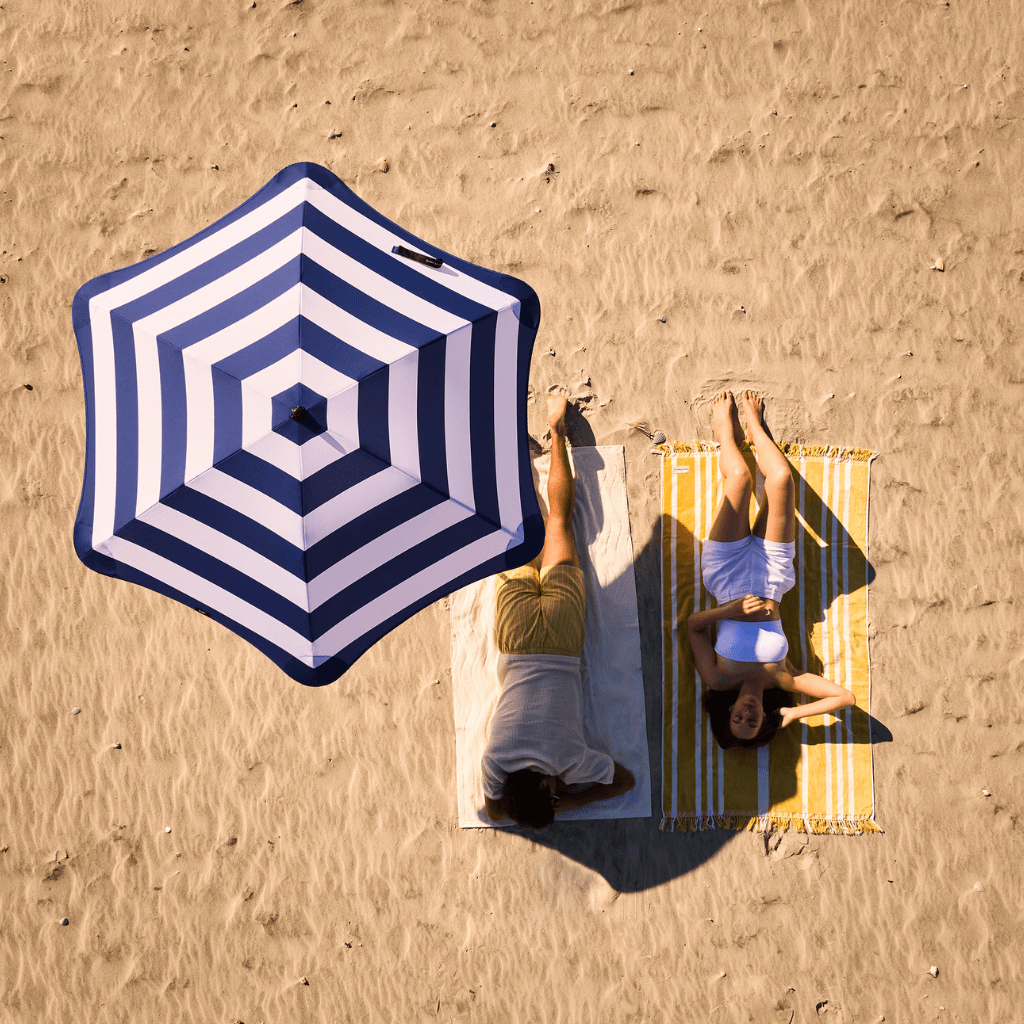 BLUNT Beach Umbrella BLUE SEA - Henry Bucks