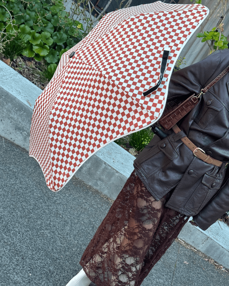 BLUNT Limited Edition Metro Umbrella CLAY CHECK - Henry Bucks