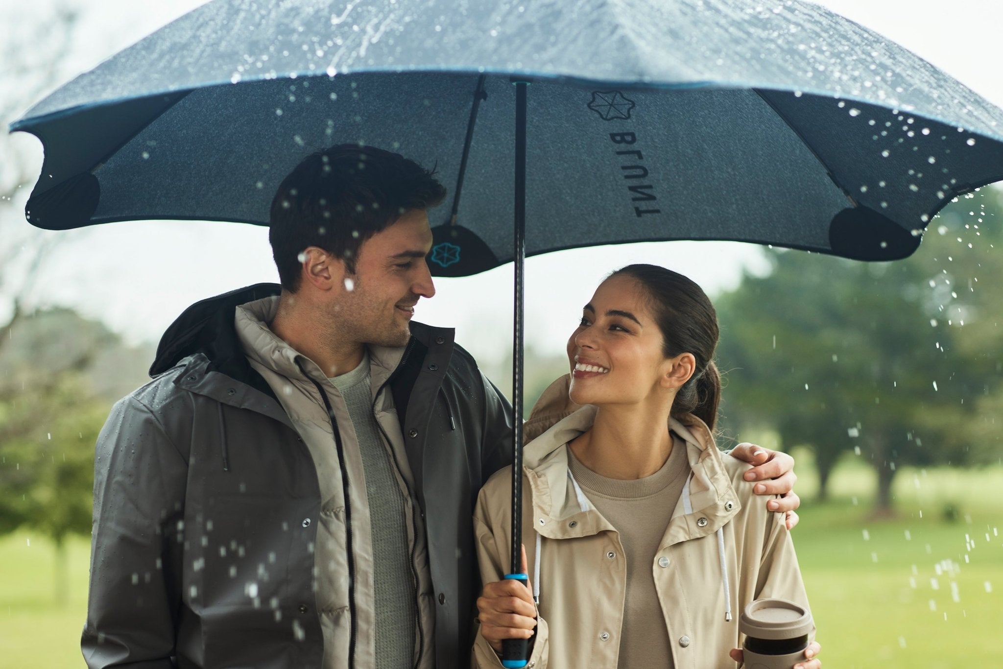 BLUNT Sport Umbrella BLACK/BLUE - Henry BucksUmbrellas52SS230040 - BLKBLU