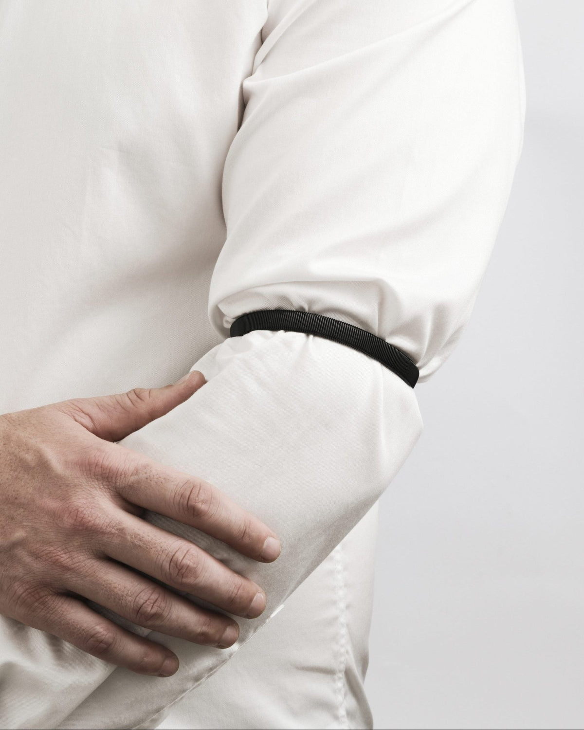 CUDWORTH Armbands BLACK - Henry Bucks