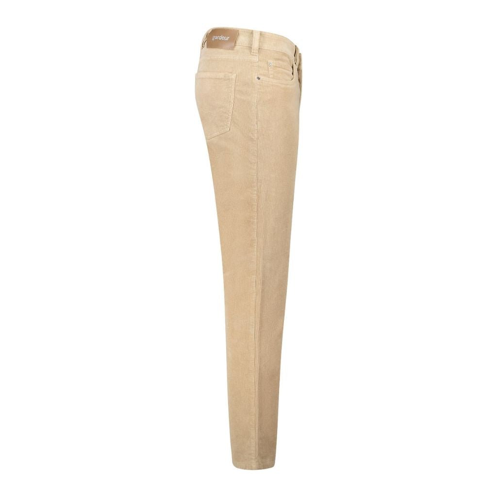 GARDEUR Bill 3 Corduroy Chino ECRU - Henry Bucks