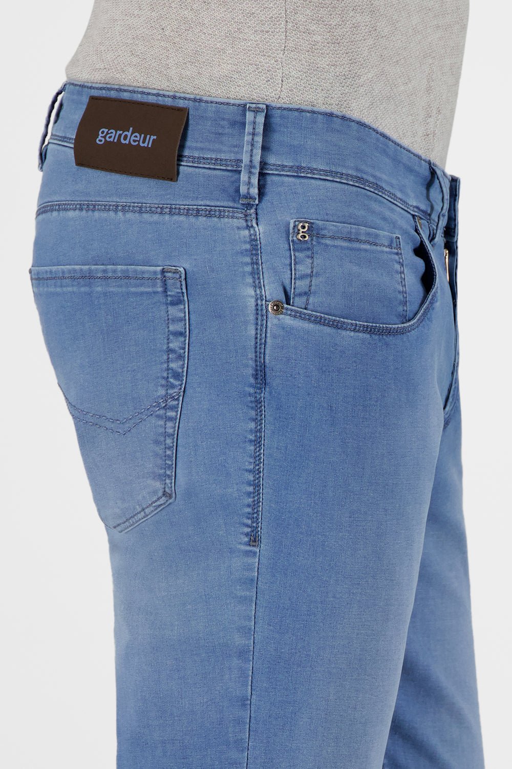 GARDEUR Business Hero Slim Jean LIGHT DENIM - Henry Bucks