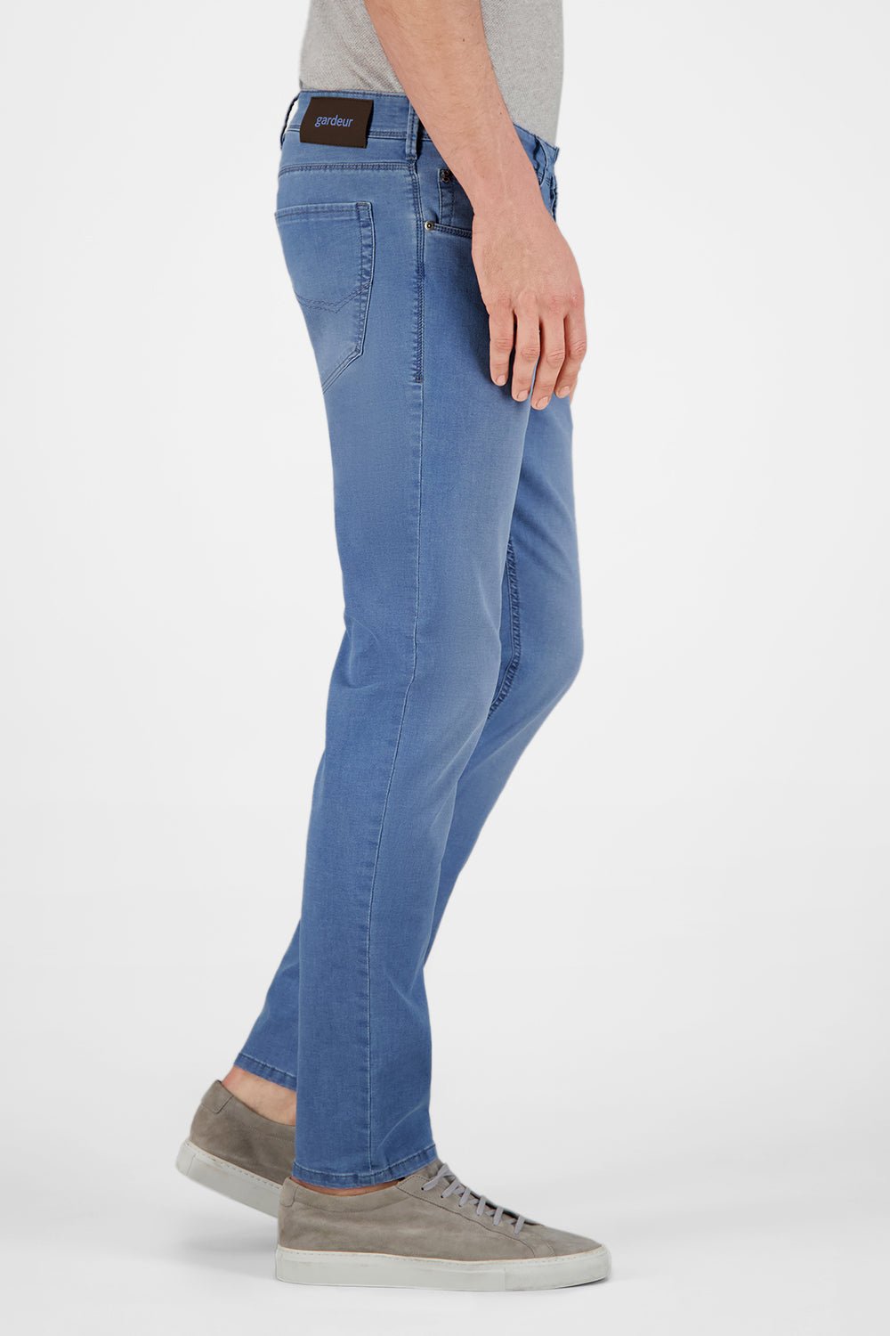 GARDEUR Business Hero Slim Jean LIGHT DENIM - Henry Bucks