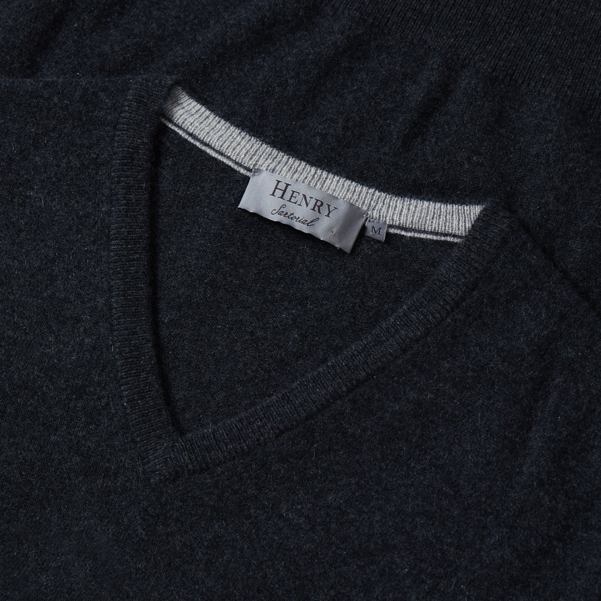 HENRY SARTORIAL Cashmere V Neck Knit CHARCOAL - Henry BucksKnitwear46AW230007 - CHCL - SM