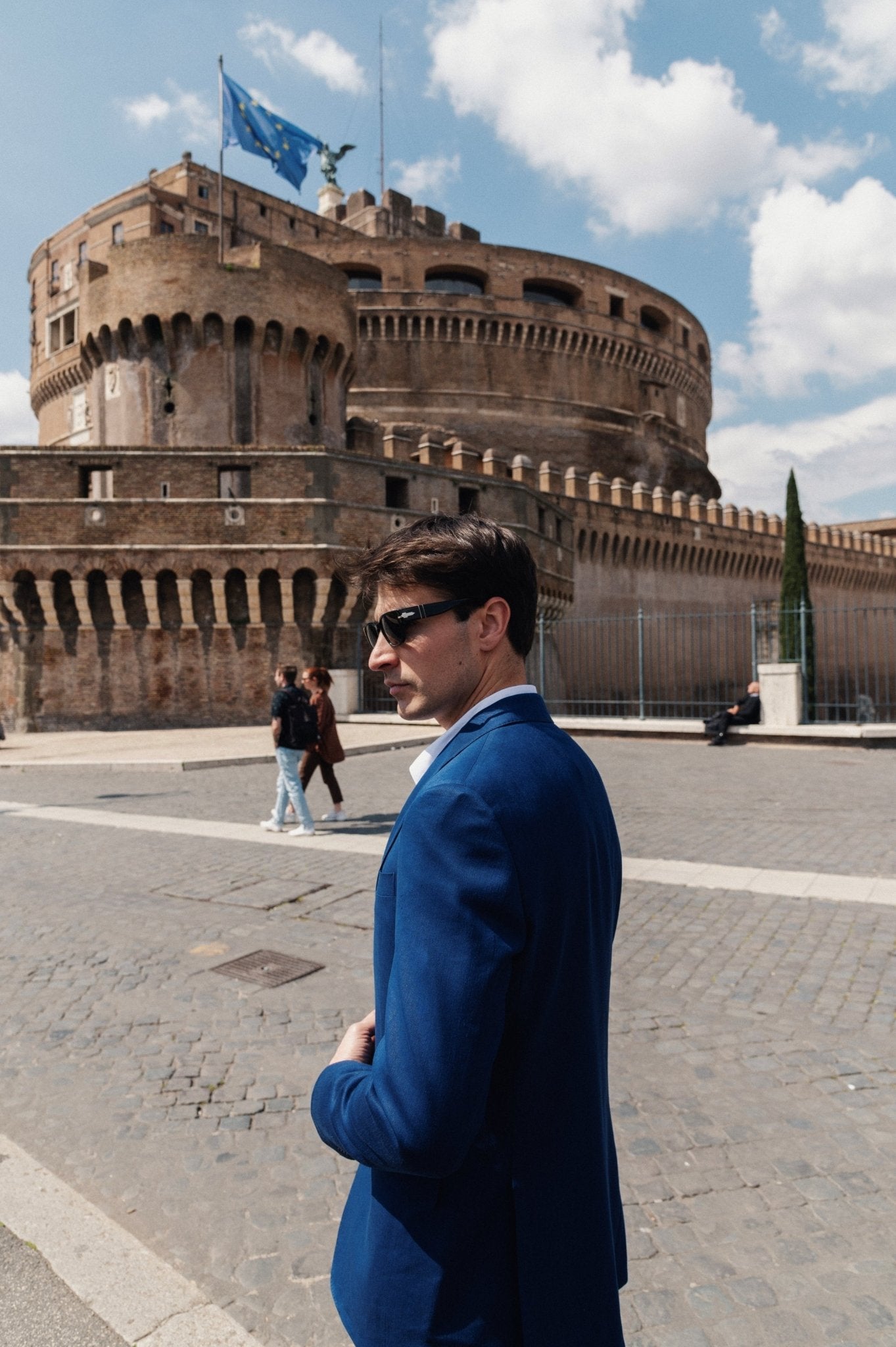 HENRY SARTORIAL HERITAGE Zegna Cross - Ply™ Full Canvas Blazer NAVY REG - Henry BucksBlazers33AW230025 - NAVY - R - 48