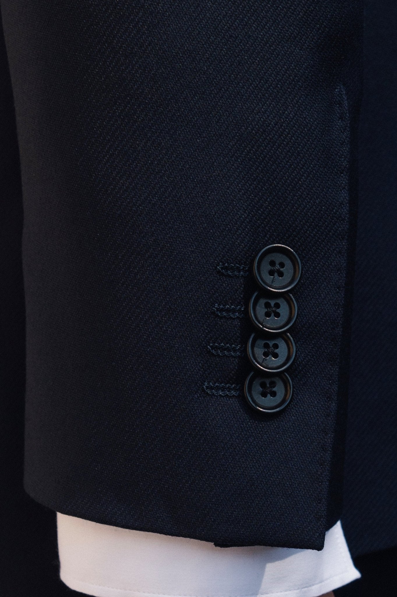 HENRY SARTORIAL HERITAGE Zegna High Performance™ Full Canvas Plain Suit DARK NAVY REG - Henry BucksSuits23AW230014 - DKNV - R - 48