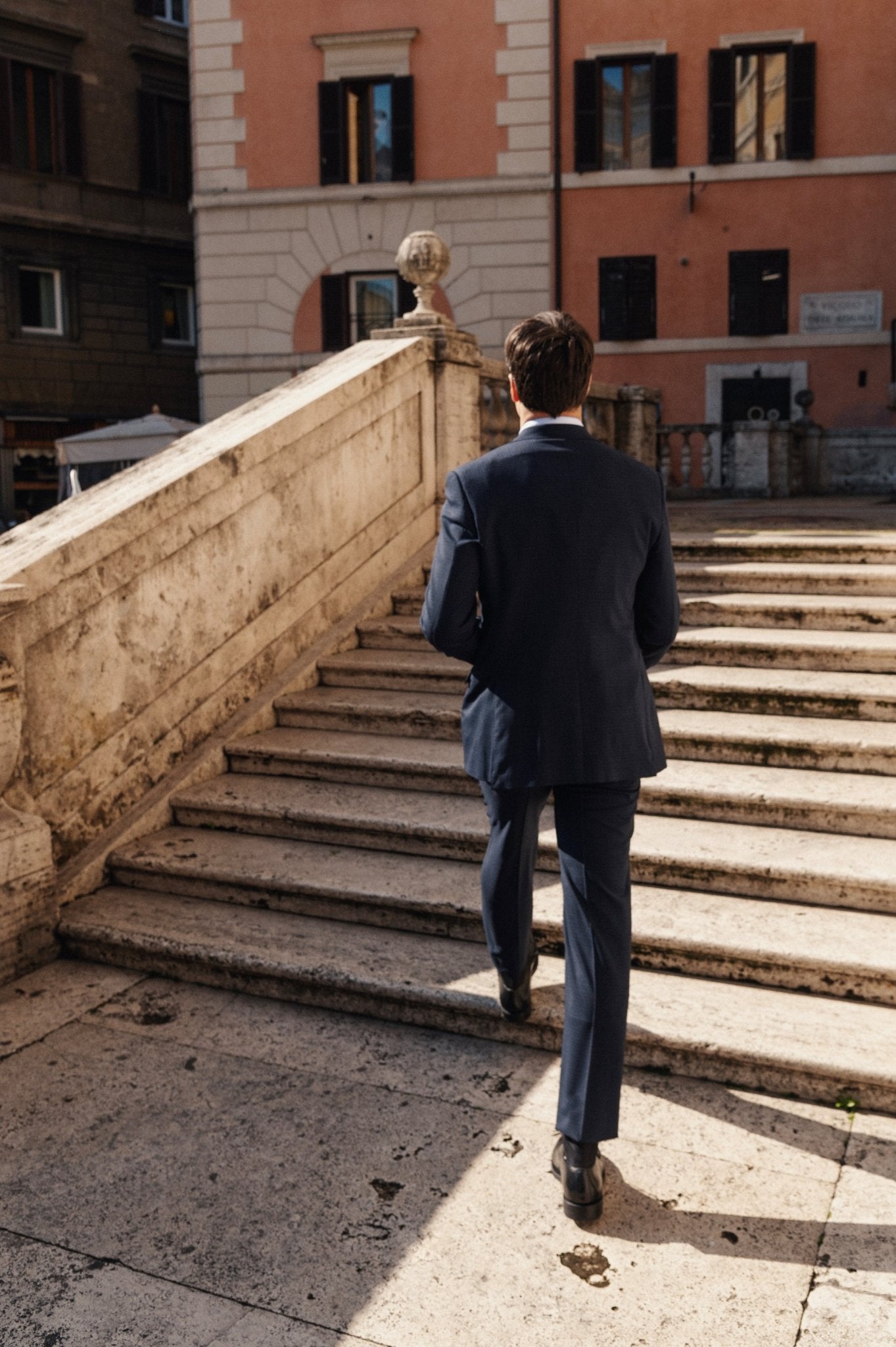 HENRY SARTORIAL HERITAGE Zegna High Performance™ Plain Suit DARK NAVY REG - Henry BucksSuits23AW230009 - DKNV - R - 48