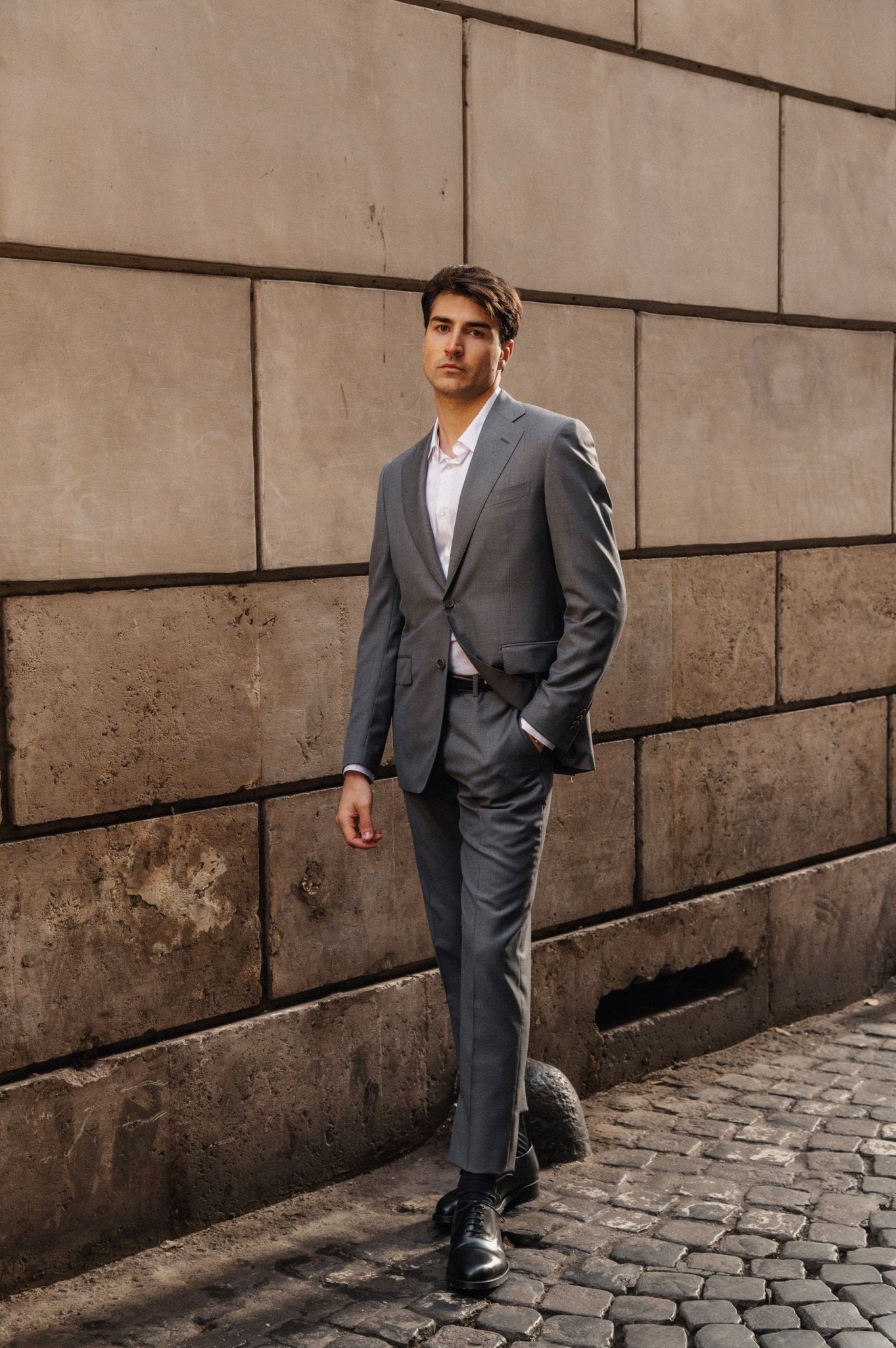 HENRY SARTORIAL HERITAGE Zegna Traveller™ Plain Suit GREY REG - Henry BucksSuits23AW230007 - GREY - R - 48