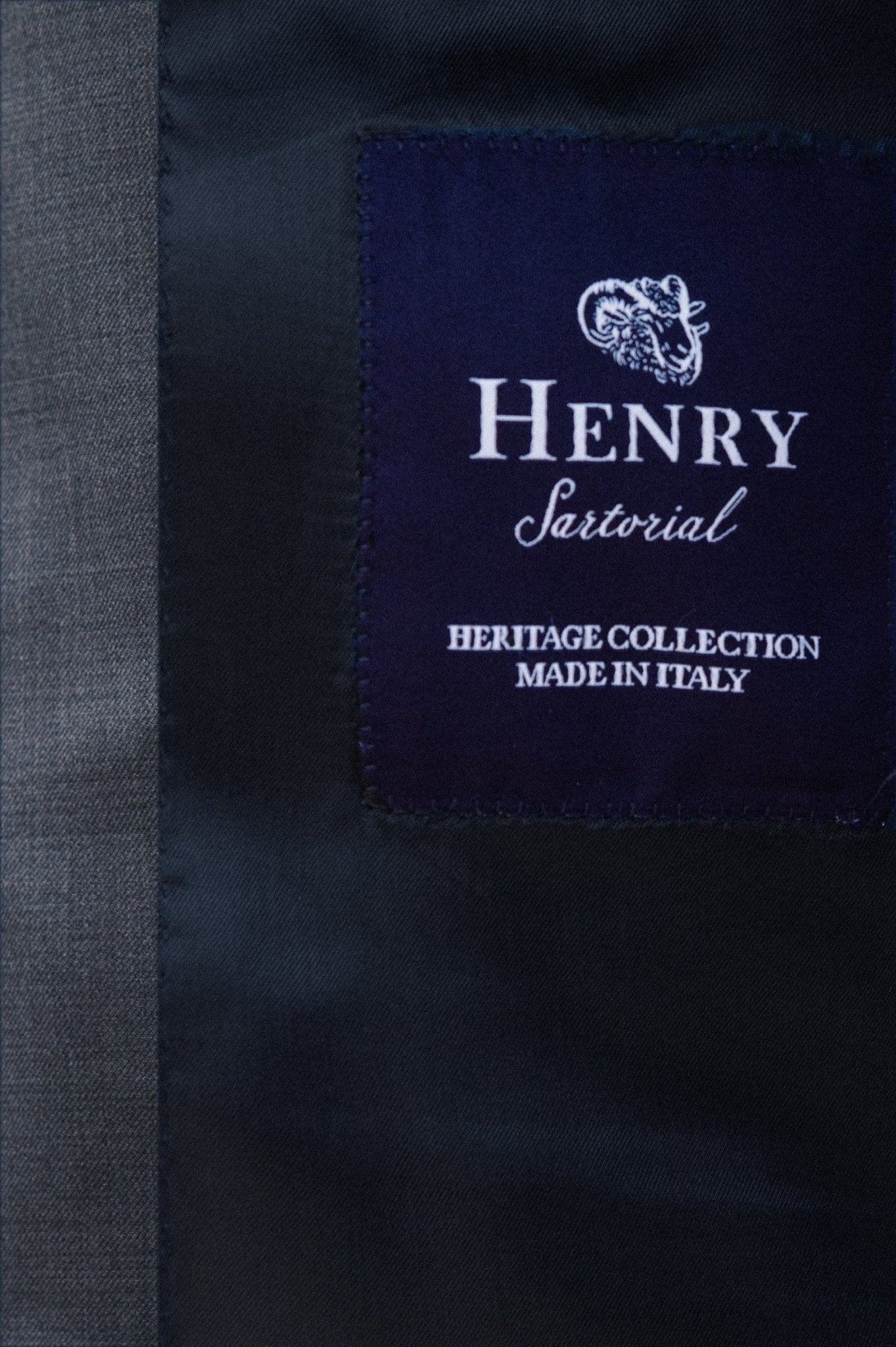 HENRY SARTORIAL HERITAGE Zegna Traveller™ Plain Suit GREY REG - Henry BucksSuits23AW230007 - GREY - R - 48