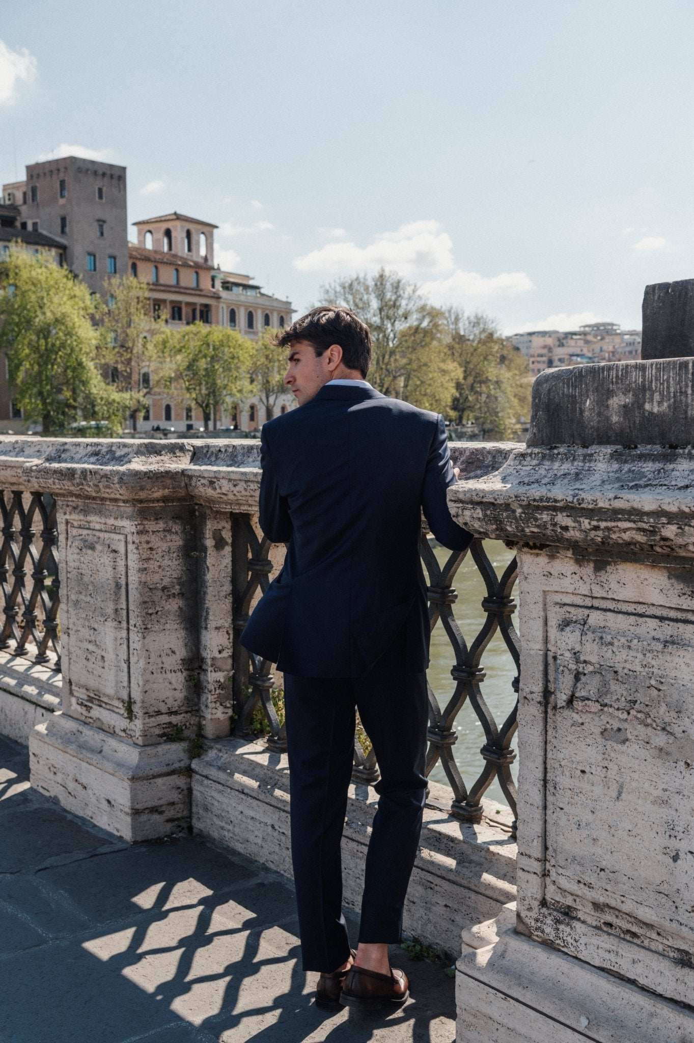 HENRY SARTORIAL HERITAGE Zegna Trofeo™ Plain Suit DARK NAVY REG - Henry BucksSuits23AW230012 - DKNV - R - 48