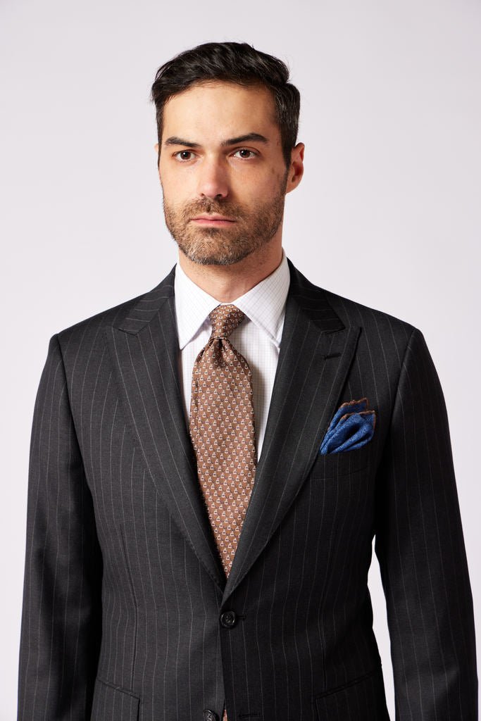 HENRY SARTORIAL Westminster Peak Lapel Suit CHARCOAL STRIPE REG - Henry BucksSuits23AW212089 - CHARSTRP - R - 48