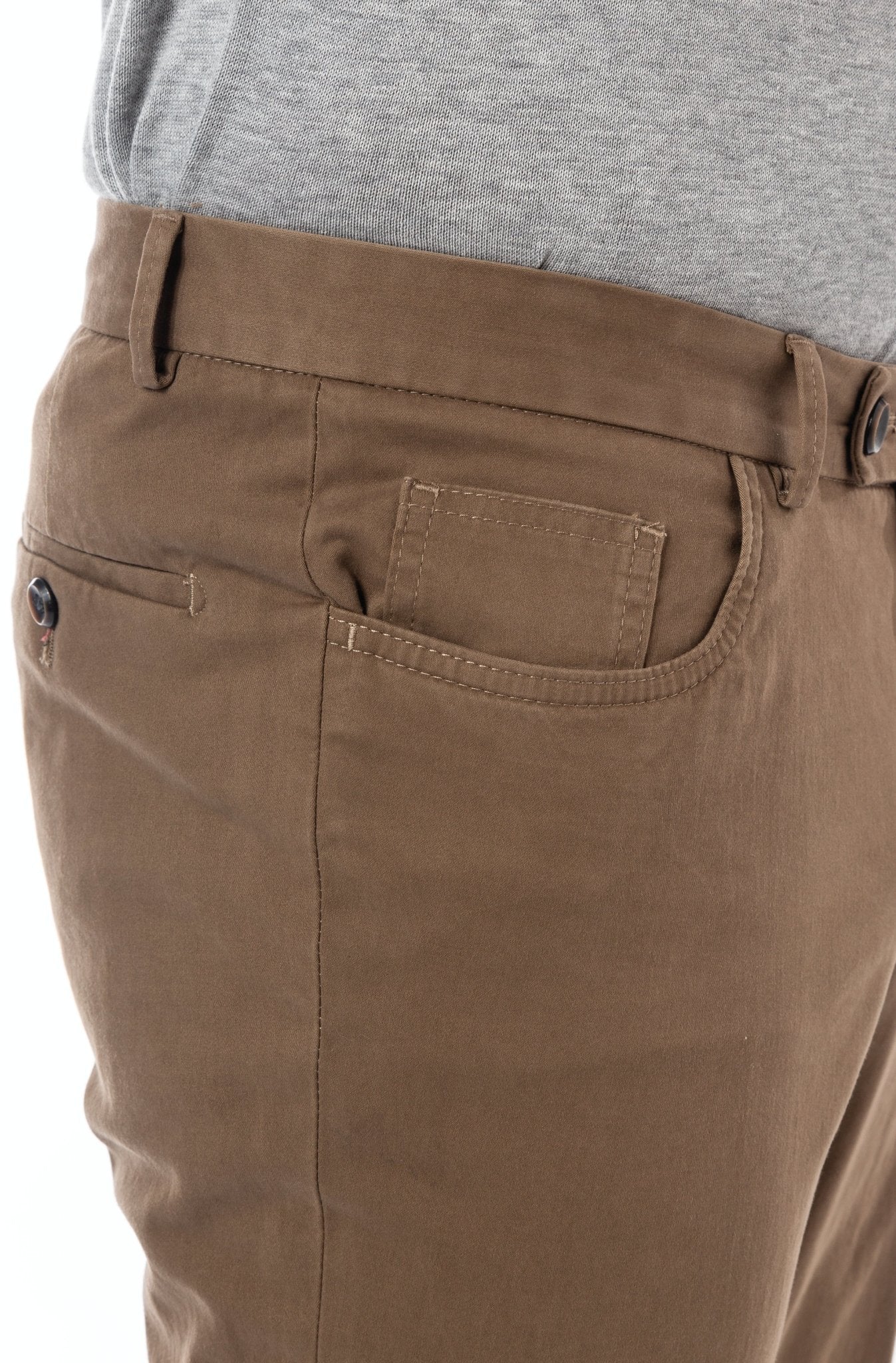 HENRY SARTORIAL X HILTL Modern 5 Pocket Chino SAND - Henry BucksChinos38AW230097 - SAND - 48