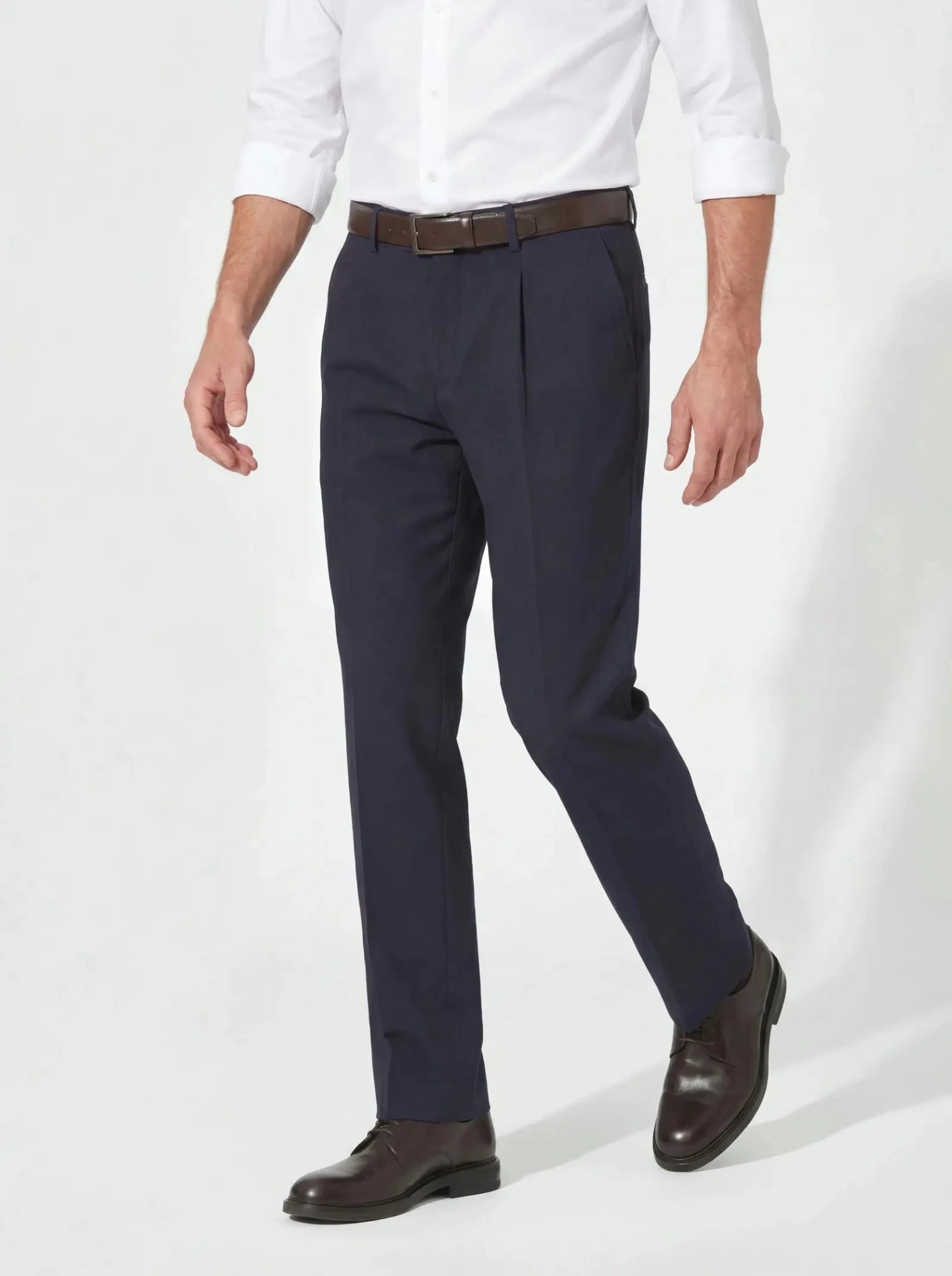 HENRY SARTORIAL X HILTL Primo Pleated Business Chino NAVY - Henry Bucks