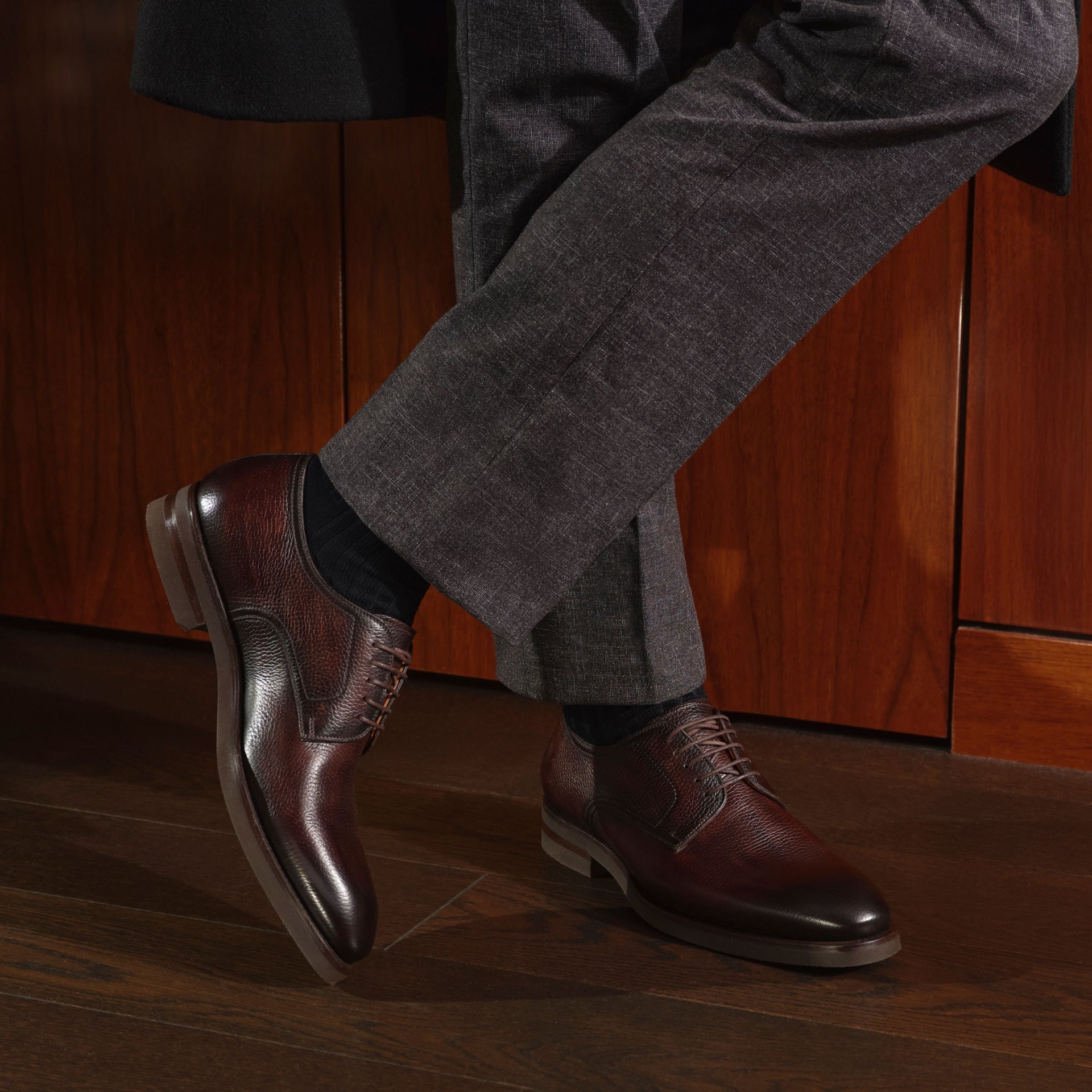 casual dress shoes with suit The Best Shoes To Wear With Your Summer Suit