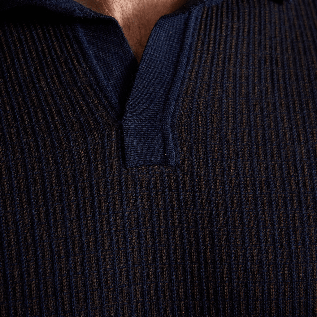 MCKINNON & CO X FERRANTE Merino V Neck NAVY - Henry Bucks