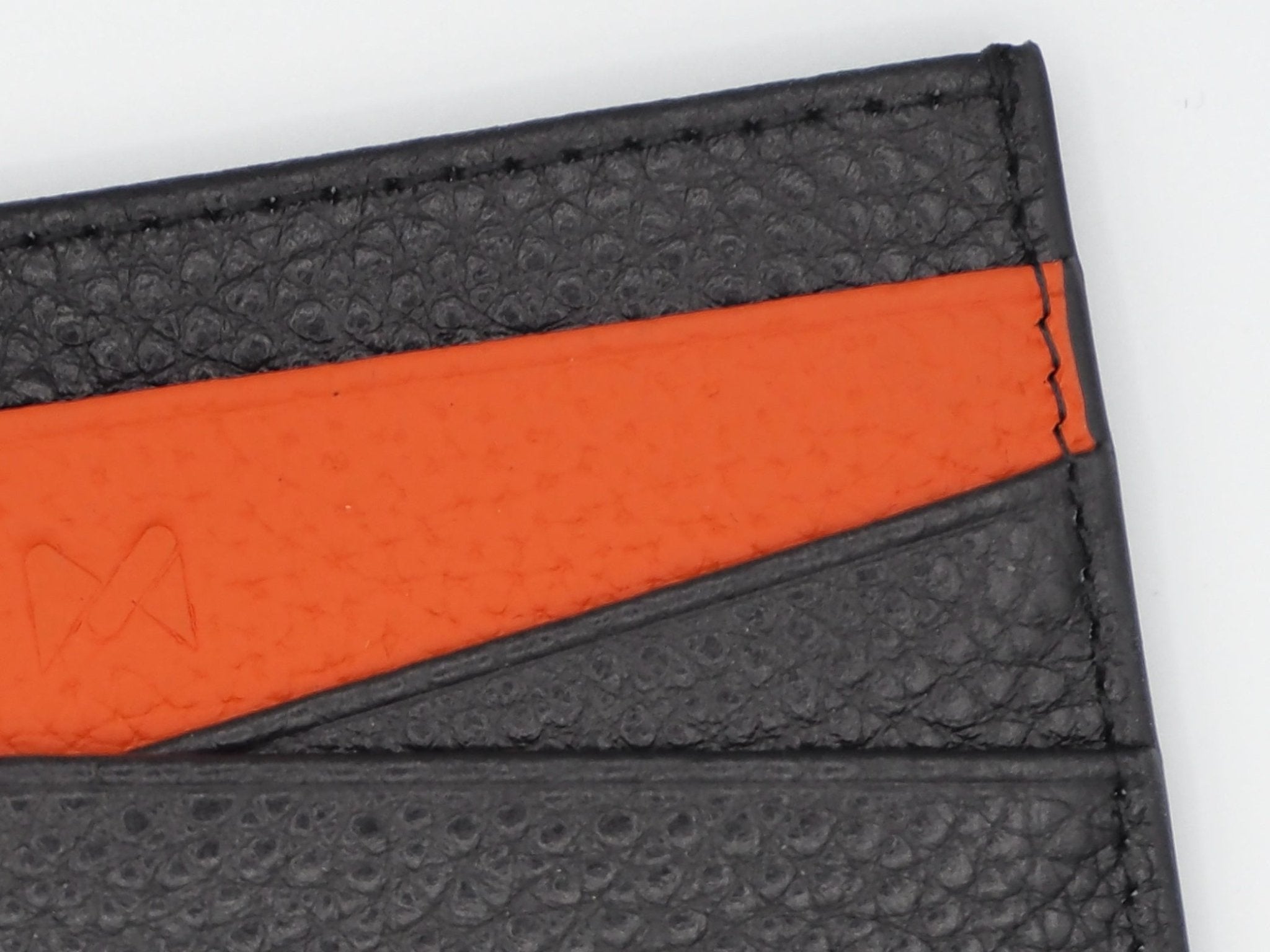 MENATI Compact Essentials BLACK - Henry Bucks