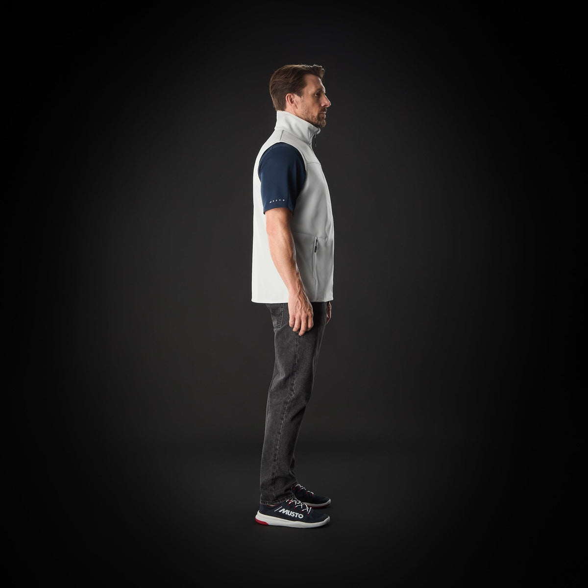 MUSTO Evo Crew Softshell Vest PLATINUM (Online only*) - Henry Bucks
