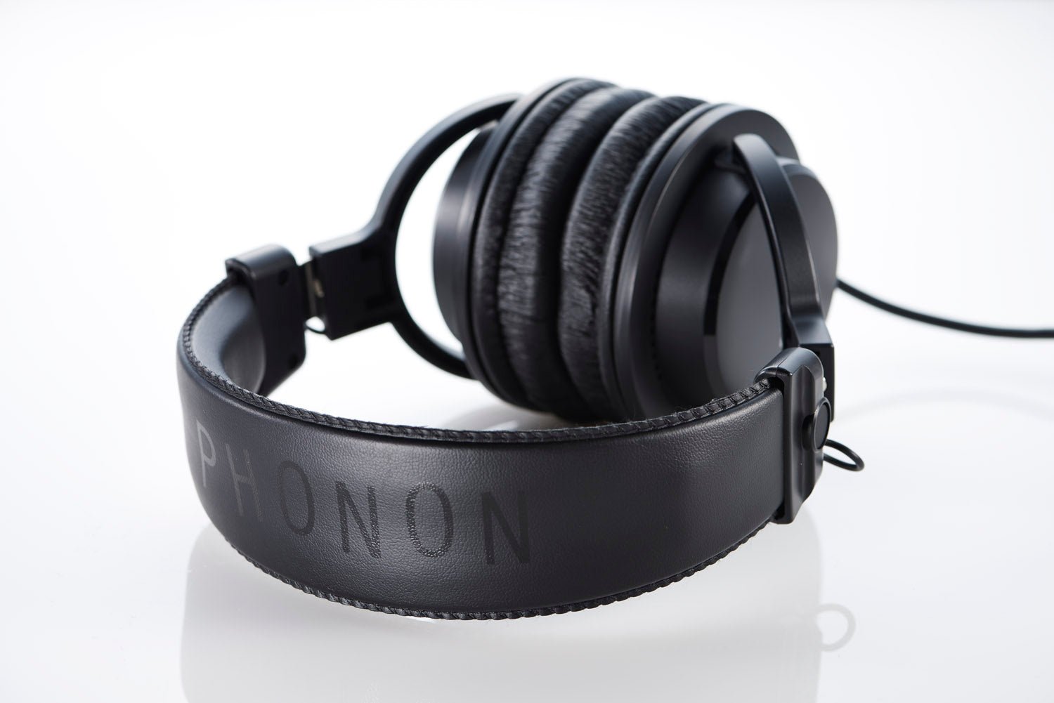 PHONON MONITORING HEADPHONES - SMB - 02 (*Online only) - Henry Bucks